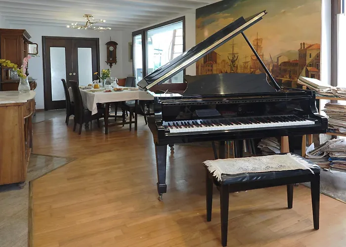 B & B Da Lella Triest